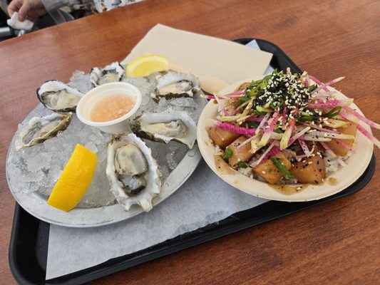 Tidal Boar Foods: The Shuck Truck by null