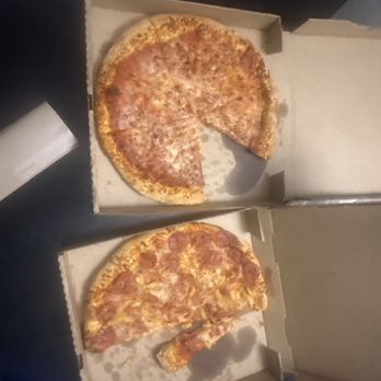 Barro's Pizza - Barro Pizza it was so good I love it. - Italian Near Me - Surprise, Arizona Barro's Pizza - Barro Pizza it was so good I love it. - Italian Near Me - Surprise, Arizona