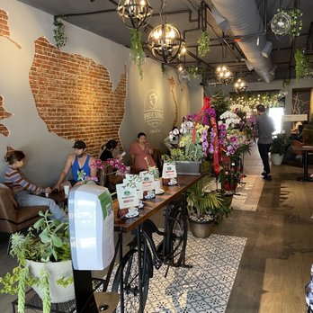 Phuc Long - IG @FoodandPooch - Coffee & Tea Near Me - Garden Grove, California Phuc Long - IG @FoodandPooch - Coffee & Tea Near Me - Garden Grove, California