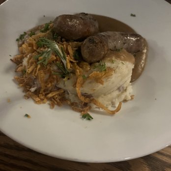 Elephant & Castle - Bangers & Mash - British Near Me - Seattle, Washington