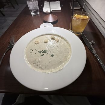 Bedford by Martha Stewart - Clam chowder - American Near Me - Mashantucket, Connecticut Bedford by Martha Stewart - Clam chowder - American Near Me - Mashantucket, Connecticut