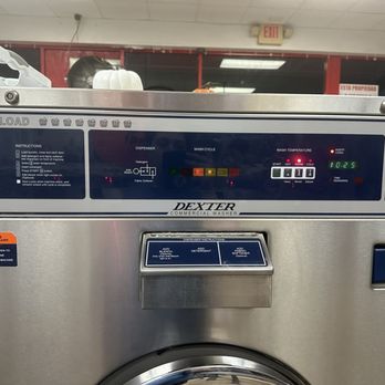 Laundry 24/7 coin - Washer size - Laundromat Near Me - Bossier City, Louisiana Laundry 24/7 coin - Washer size - Laundromat Near Me - Bossier City, Louisiana
