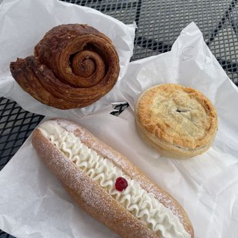 BurtoNZ bakery - Bakeries Near Me - Windsor, California BurtoNZ bakery - Bakeries Near Me - Windsor, California