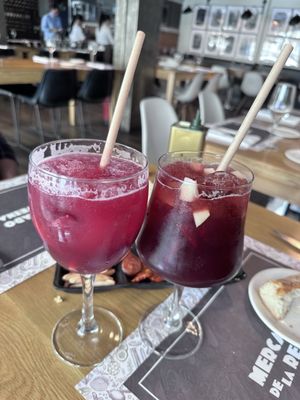 Mercado de la Reina 12 by null