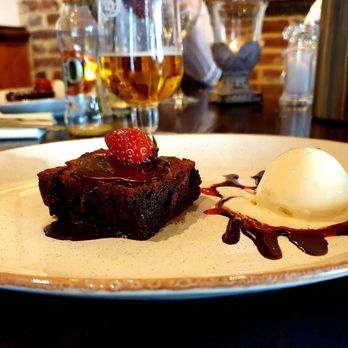 New Queen Inn - Pubs Near Me - Christchurch, DOR New Queen Inn - Pubs Near Me - Christchurch, DOR