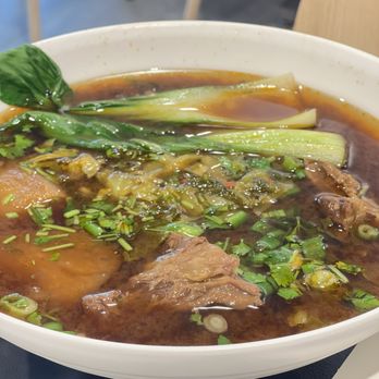 Bafang Dumpling - Beef noodle soup - Taiwanese Near Me - Torrance, California