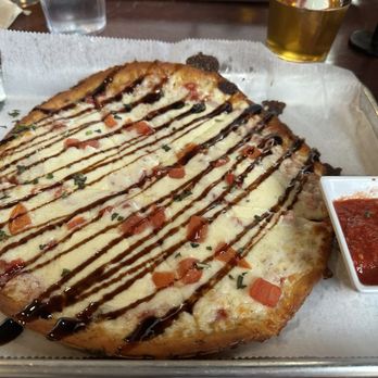 Tobacco Wood Brewing - Cauliflower crust margherita - Brewpubs Near Me - Durham, North Carolina Tobacco Wood Brewing - Cauliflower crust margherita - Brewpubs Near Me - Durham, North Carolina