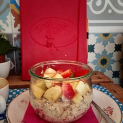 Zimt Zicke Café & Wohnzimmer - Bircher Müsli - großartig!