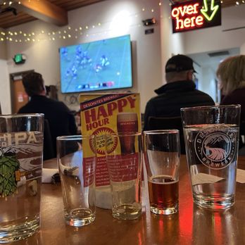Deschutes Brewery Bend Public House - 9/28/26 FYI. Tasters. Watching the game. - American Near Me - Bend, Oregon Deschutes Brewery Bend Public House - 9/28/26 FYI. Tasters. Watching the game. - American Near Me - Bend, Oregon