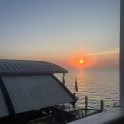 Top Of The Bay Bistro