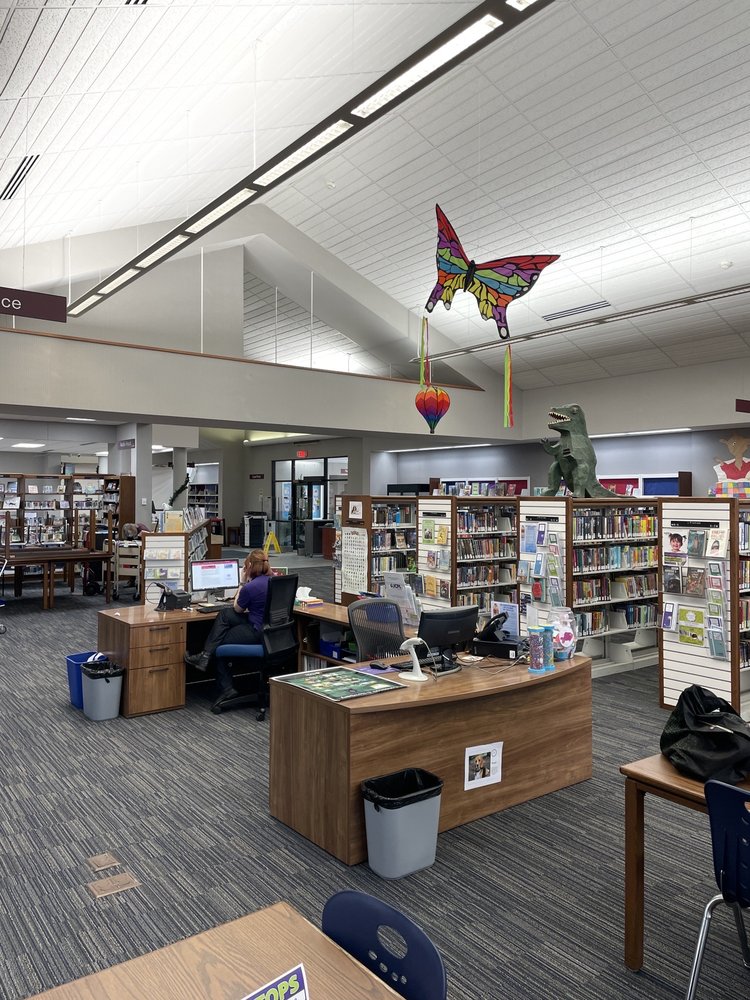 JOHNSON COUNTY PUBLIC LIBRARY Updated May 2024 23 Photos 1664