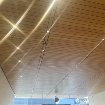 Apple Old Orchard - Apple Logo and the ceiling of the Apple Store. - Computers Near Me - Skokie, Illinois Apple Old Orchard - Apple Logo and the ceiling of the Apple Store. - Computers Near Me - Skokie, Illinois
