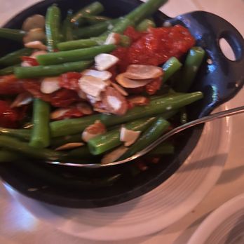 Piero's Italian Cuisine - Green beans - Italian Near Me - Las Vegas, Nevada Piero's Italian Cuisine - Green beans - Italian Near Me - Las Vegas, Nevada
