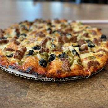 The Crust Pizza - ParkTowne Village