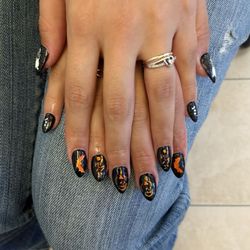 Expo Nails & Tanning - Almond shaped Acrylic full set w/ Gel polish and Halloween Airbrush designs! Thanks to Amanda