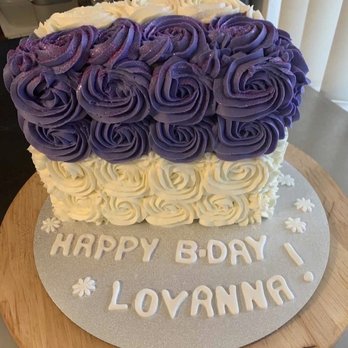 CC's Macarons and Desserts - Macarons Near Me