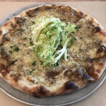Jean Georges - Topping Rose House - Truffle pizza - New American Near Me - Bridgehampton, New York Jean Georges - Topping Rose House - Truffle pizza - New American Near Me - Bridgehampton, New York