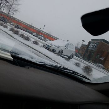 DICK'S Sporting Goods - Sporting Goods Near Me - Naperville, Illinois