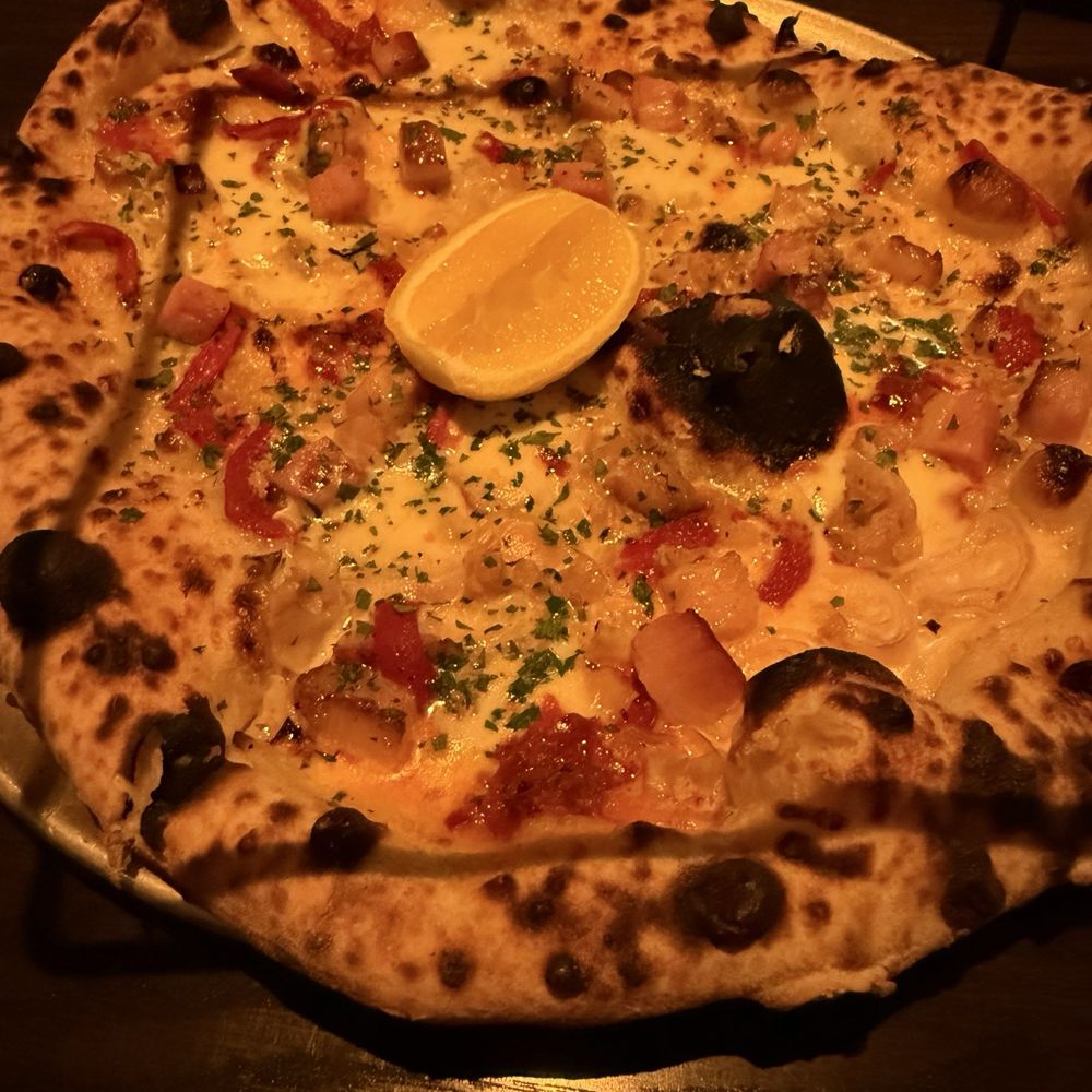 Wildcrust - Clam pizza - Pizza Near Me - Los Angeles, California