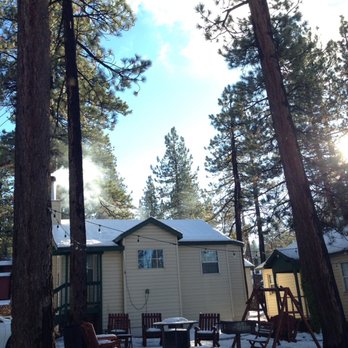 Lakewood Cabins - Vacation Rentals Near Me - Big Bear Lake, California