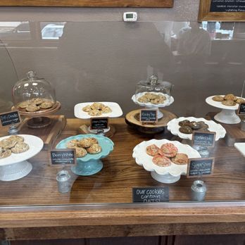 Moonshine Mountain - Cookies - Ice Cream & Frozen Yogurt Near Me - Pigeon Forge, Tennessee Moonshine Mountain - Cookies - Ice Cream & Frozen Yogurt Near Me - Pigeon Forge, Tennessee