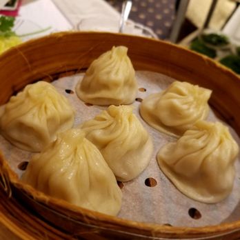 Yank Sing - Shanghai Kurobata Pork dumpling - Dim Sum Near Me - San Francisco, California