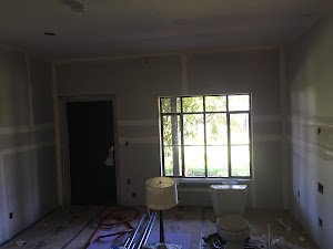 Slide of Hugo Lombera Construction