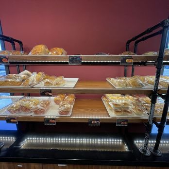 85°C Bakery Cafe-Kapolei - Pastries - Coffee & Tea Near Me - Kapolei, Hawaii 85°C Bakery Cafe-Kapolei - Pastries - Coffee & Tea Near Me - Kapolei, Hawaii