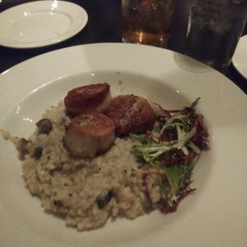 Roots Restaurant and Bar - Scallop risotto - New American Near Me - Camas, Washington