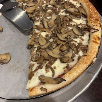 Acropolis Pizza - 12-in pizza with ground beef & mushrooms - Pizza Near Me - Arden, North Carolina