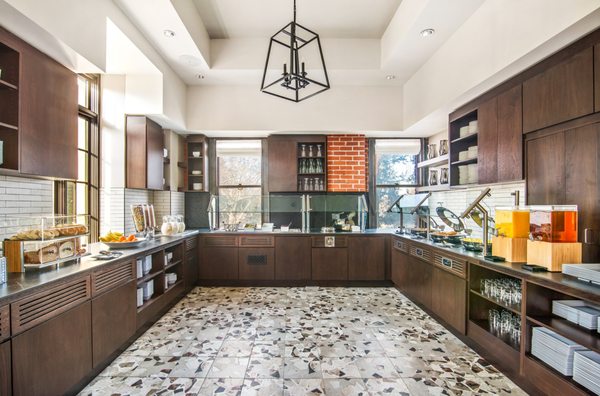 Hyatt House Sacramento / Midtown by null