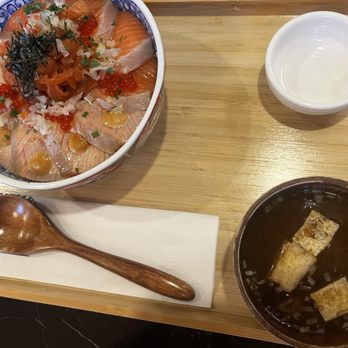 Toyokan Bowl - Salmon bowl - Japanese Near Me - Vancouver, British Columbia Toyokan Bowl - Salmon bowl - Japanese Near Me - Vancouver, British Columbia