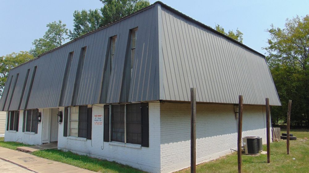 Slide of Glenn Dixon Construction and Roofing