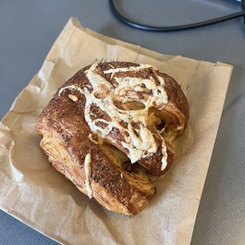 Tierra Mia Coffee - Bacon and onion pretzel - Cafes Near Me - Oakland, California Tierra Mia Coffee - Bacon and onion pretzel - Cafes Near Me - Oakland, California