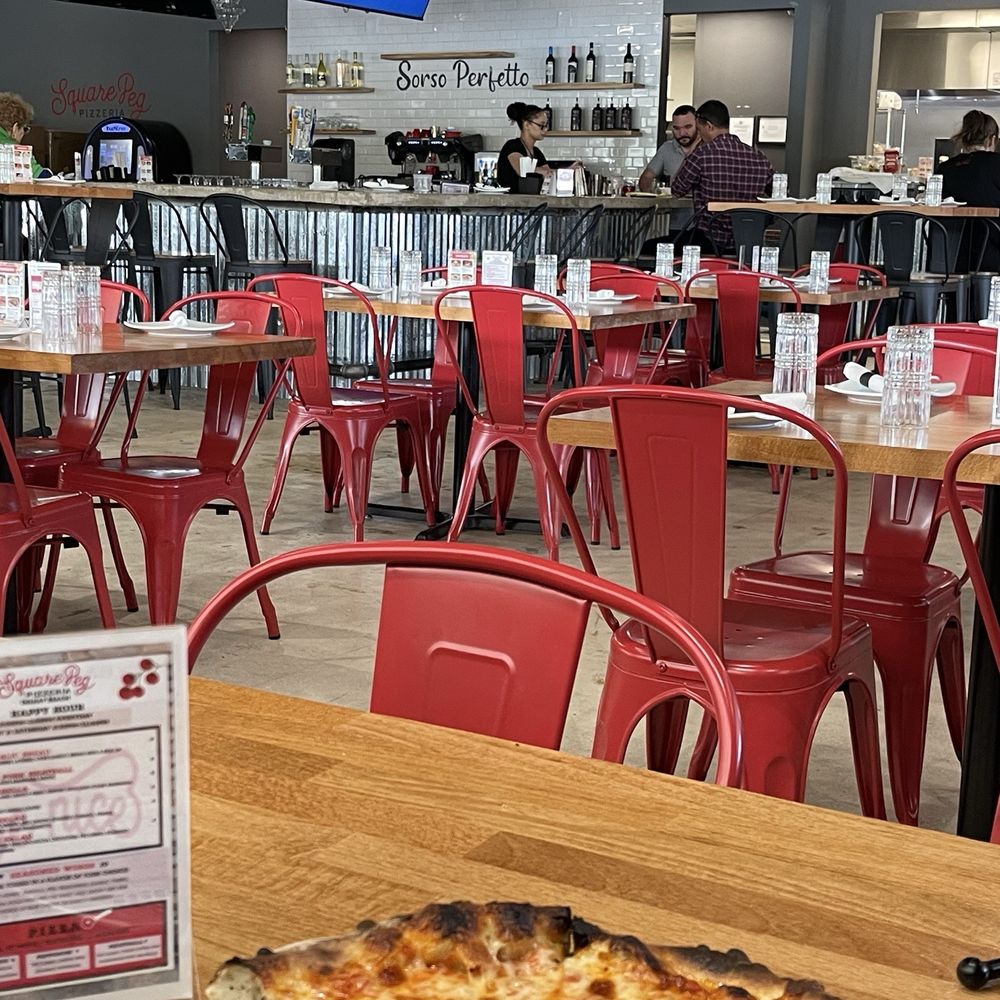 Happy Hour Pizza