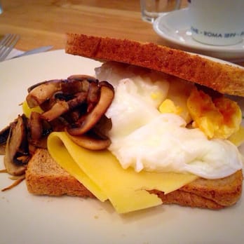 Teds Oud-West - Poached eggies with mushrooms 'n cheese ^^ - Breakfast & Brunch Near Me - Amsterdam, New Hampshire Teds Oud-West - Poached eggies with mushrooms 'n cheese ^^ - Breakfast & Brunch Near Me - Amsterdam, New Hampshire