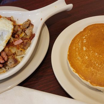 Joanna's Family Restaurant - Meat Lovers Skillet - Breakfast & Brunch Near Me - Fort Wayne, Indiana Joanna's Family Restaurant - Meat Lovers Skillet - Breakfast & Brunch Near Me - Fort Wayne, Indiana