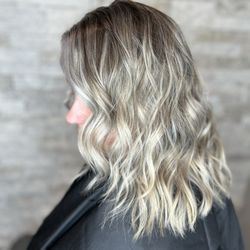 CM Signature Salon - Gorgeous ice blonde highlights