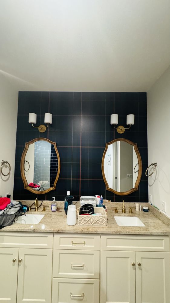 Slide of One Painting