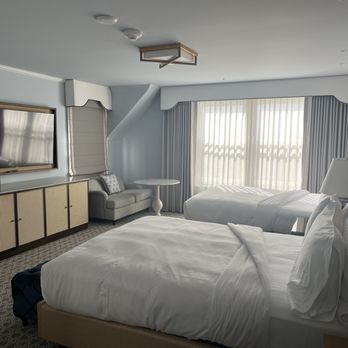 Hotel del Coronado, Curio Collection by Hilton - Remodeled rooms! You have to remember, the old rooms had exposed pipes!! - Coronado, CA