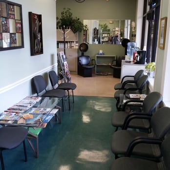 The Design Team - The waiting area. - Hair Salons Near Me - Fredericksburg, Virginia