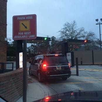 Chick-fil-A - Drive thru is always packed....but this doesn't annoy me, shows that it's a good restaurant!! - Fast Food Near Me - Dunwoody, Georgia Chick-fil-A - Drive thru is always packed....but this doesn't annoy me, shows that it's a good restaurant!! - Fast Food Near Me - Dunwoody, Georgia
