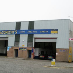 Mcconechy's Tyre Service - Photo. 15.9.2016.