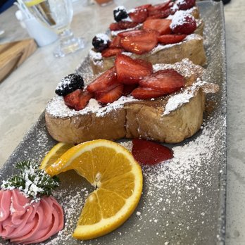 Cafe Mimosa - French toast - Breakfast & Brunch Near Me - Santa Rosa, California
