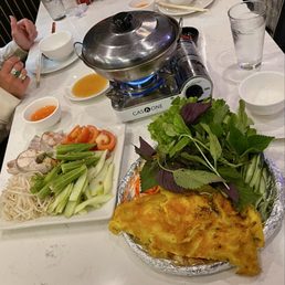 #50 hot pot the hot and sour fish soup, the Vietnamese crepe ... #50 hot pot the hot and sour fish soup, the Vietnamese crepe ...