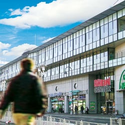 Galeria Kaufhof - GALERIA Kaufhof Köln Rhein-Center Außenansicht