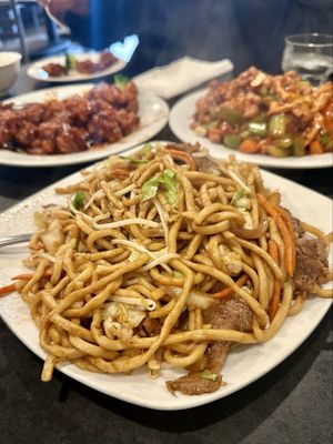 Chin's Kitchen by null