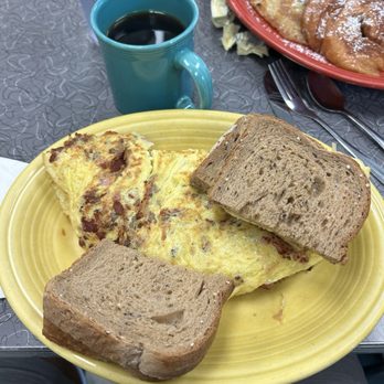 Kelly O's Diner - Power Play Omelette - Diners Near Me - Pittsburgh, Pennsylvania Kelly O's Diner - Power Play Omelette - Diners Near Me - Pittsburgh, Pennsylvania