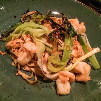 口利福 - Prawn Lo Mein - Asian Fusion Near Me - Hong Kong, HK