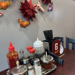 Pho 777 - Sauces